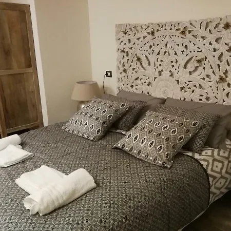 Casa Di Gio - Duomo * Neapel